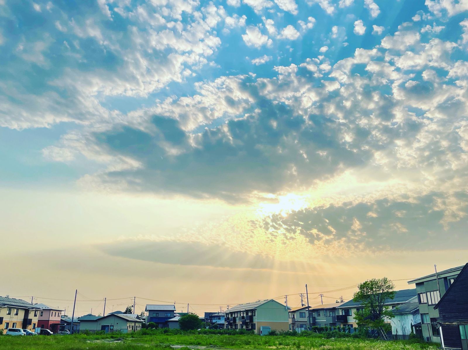 天使みたいな雲と虹色の空